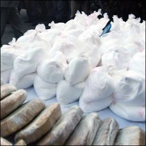 ١٥ طن من المخدرات - أكبر صيد الشرطة في أمريكا الوسطى 